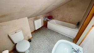 Photo 16- click for photo gallery